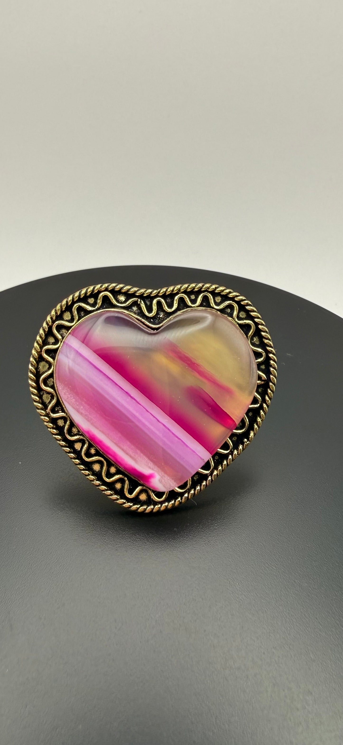 Aurora — Rainbow Gradient Heart Agate Ring